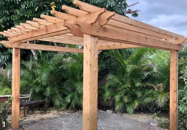 Freestanding Garden Pergola